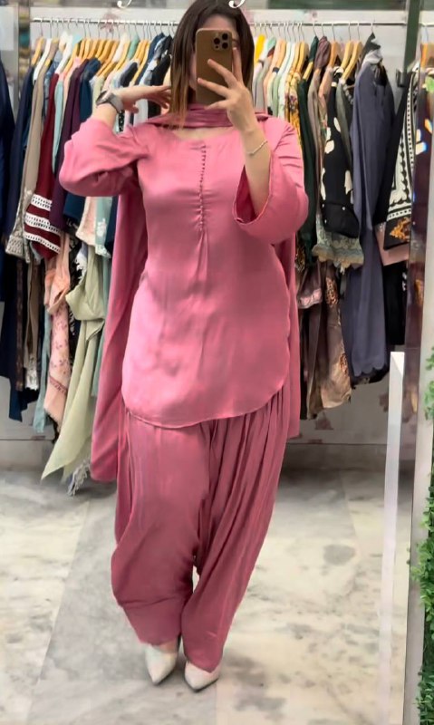 Divine Selfie The Ultimate Expression of Luxury and Charm