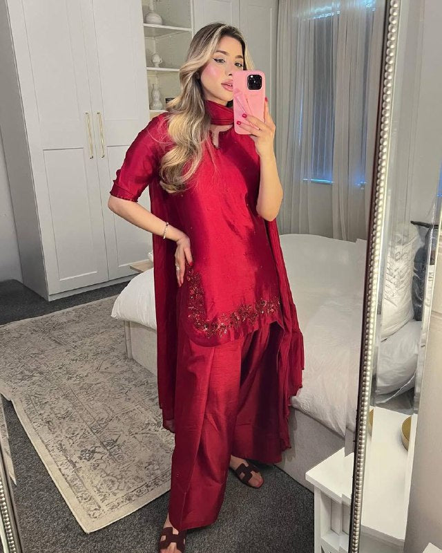 Cherry Luxe A Dazzling Display of Style and Effortless Elegance