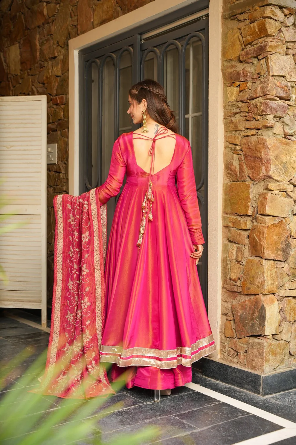 Majestic Muse The Pink Anarkali Suit for Regal Celebrations