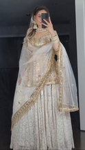 Load image into Gallery viewer, Presenting New Đěsigner Lehenga -Top In New Fancy Style 1129
