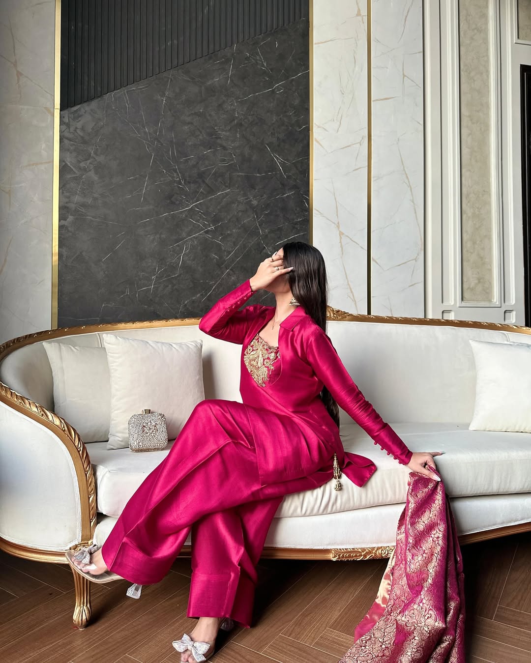 Luxe Lounge Elevate Your Space with Exquisite Style
