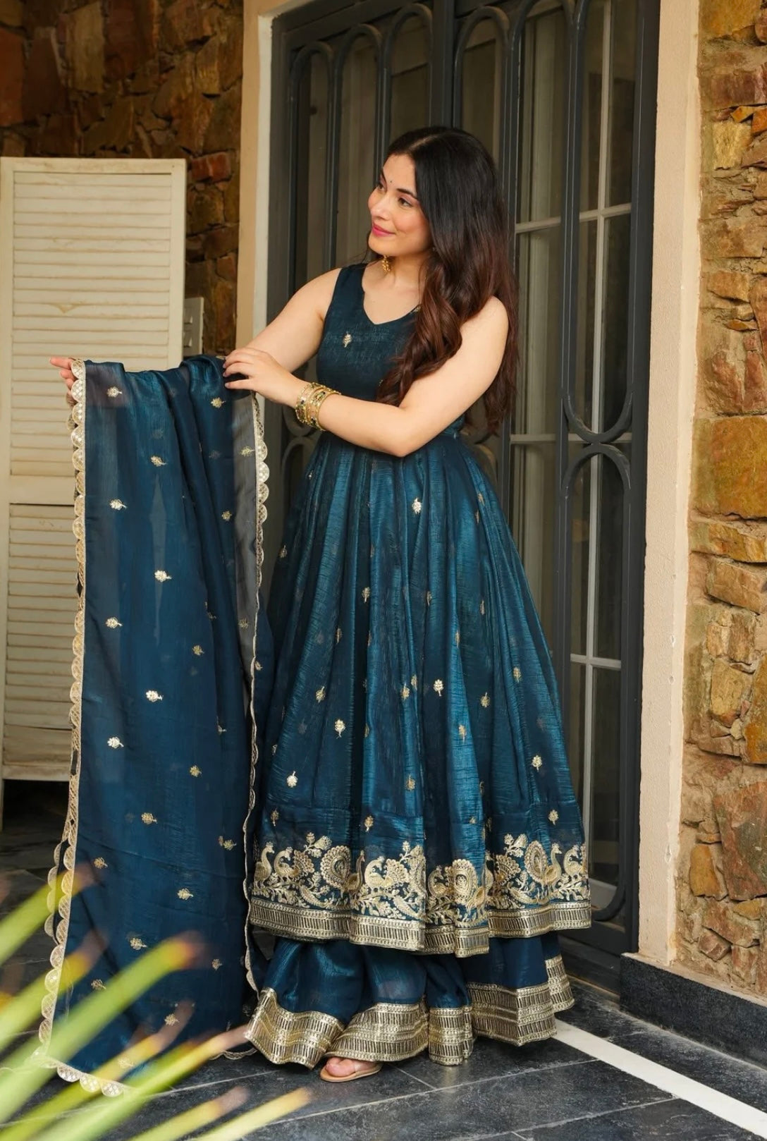 Divine Chic Luxurious Anarkali Styles for Sophisticated Women