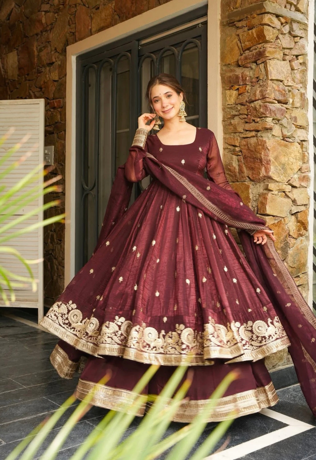 Divine Chic Luxurious Anarkali Styles for Sophisticated Women