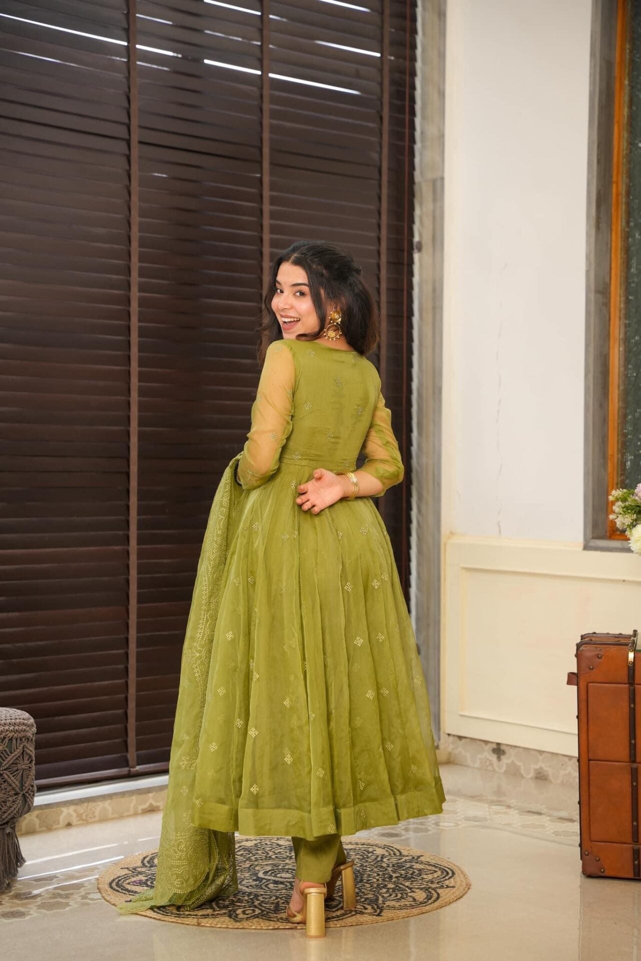 Organza Suit Set With Scallop Duppatta