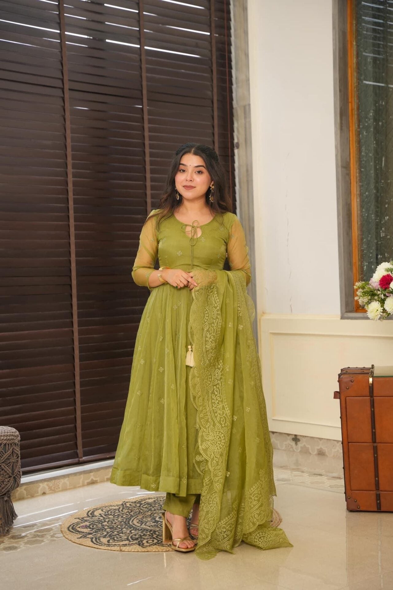 Organza Suit Set With Scallop Duppatta