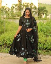 Load image into Gallery viewer, Amazing Black Color Cotton Attractive Party Wear silk Dulhan Gown  2028
